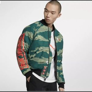 Air Jordan City of Flight Bomber Jacket M